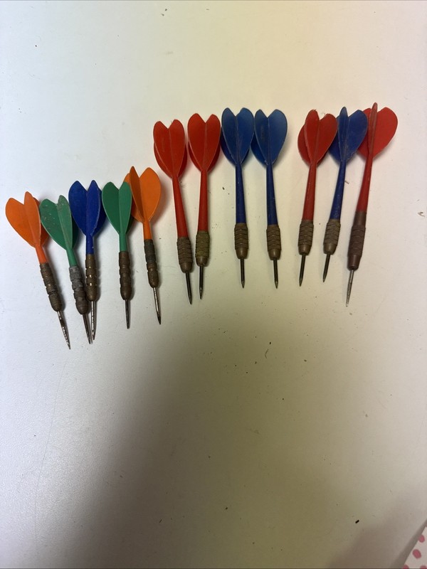    Vintage Dart Lot Of 12