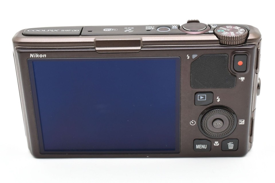 Nikon COOLPIX S9500 Brown Digital Camera 18.1MP 22x Zoom Tested Japan