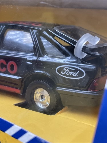 Corgi Ford Sierra Black Die Cast Metal GB C299/3 1/36 Scale - Picture 13 of 16
