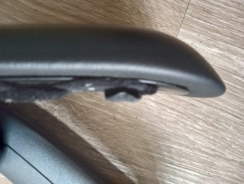 2005-2008 R50 R52 R53 Mini Cooper Center Console Arm Rest - Good Lid, GREY Trim - Picture 16 of 20