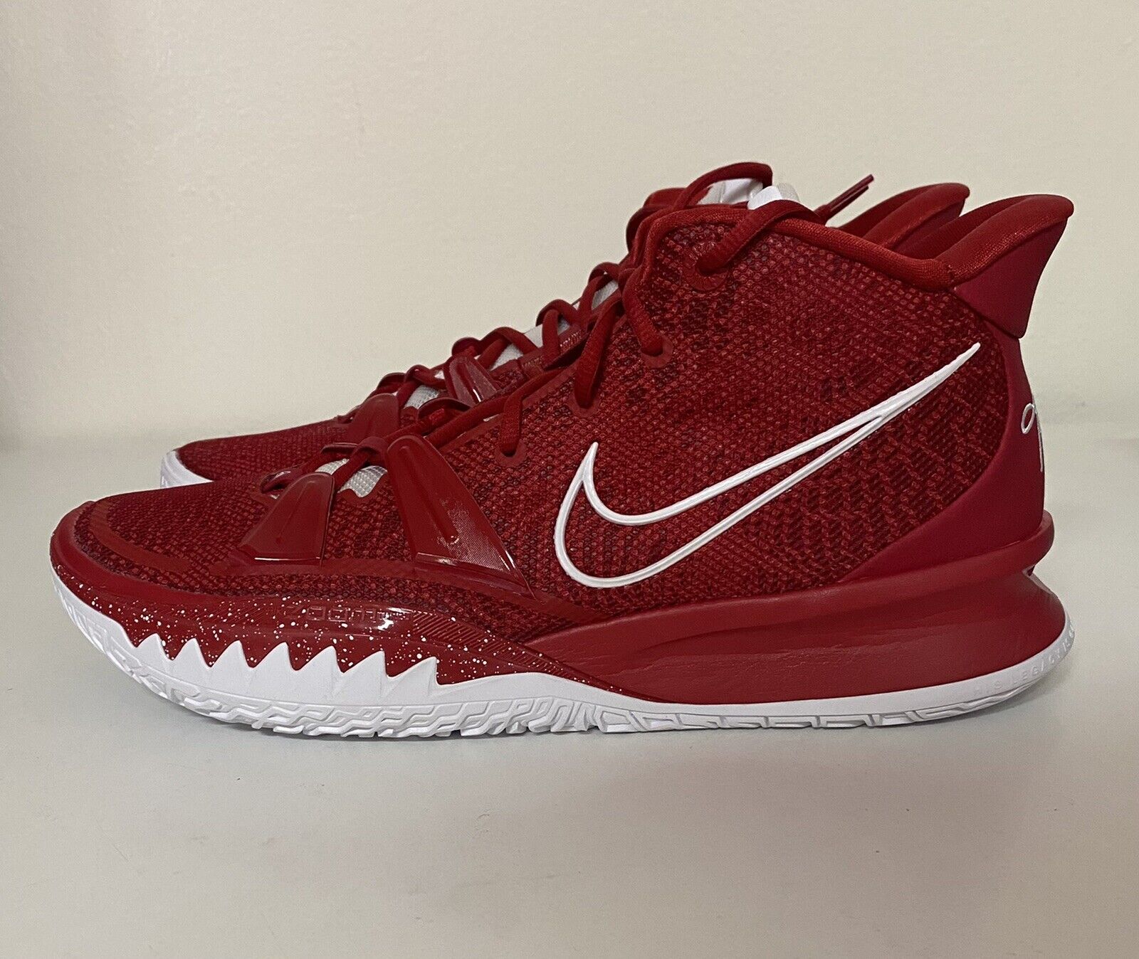 Nike Kyrie 7 TB Gym Red White Mens Sz 13 Irving Basketball Shoes 