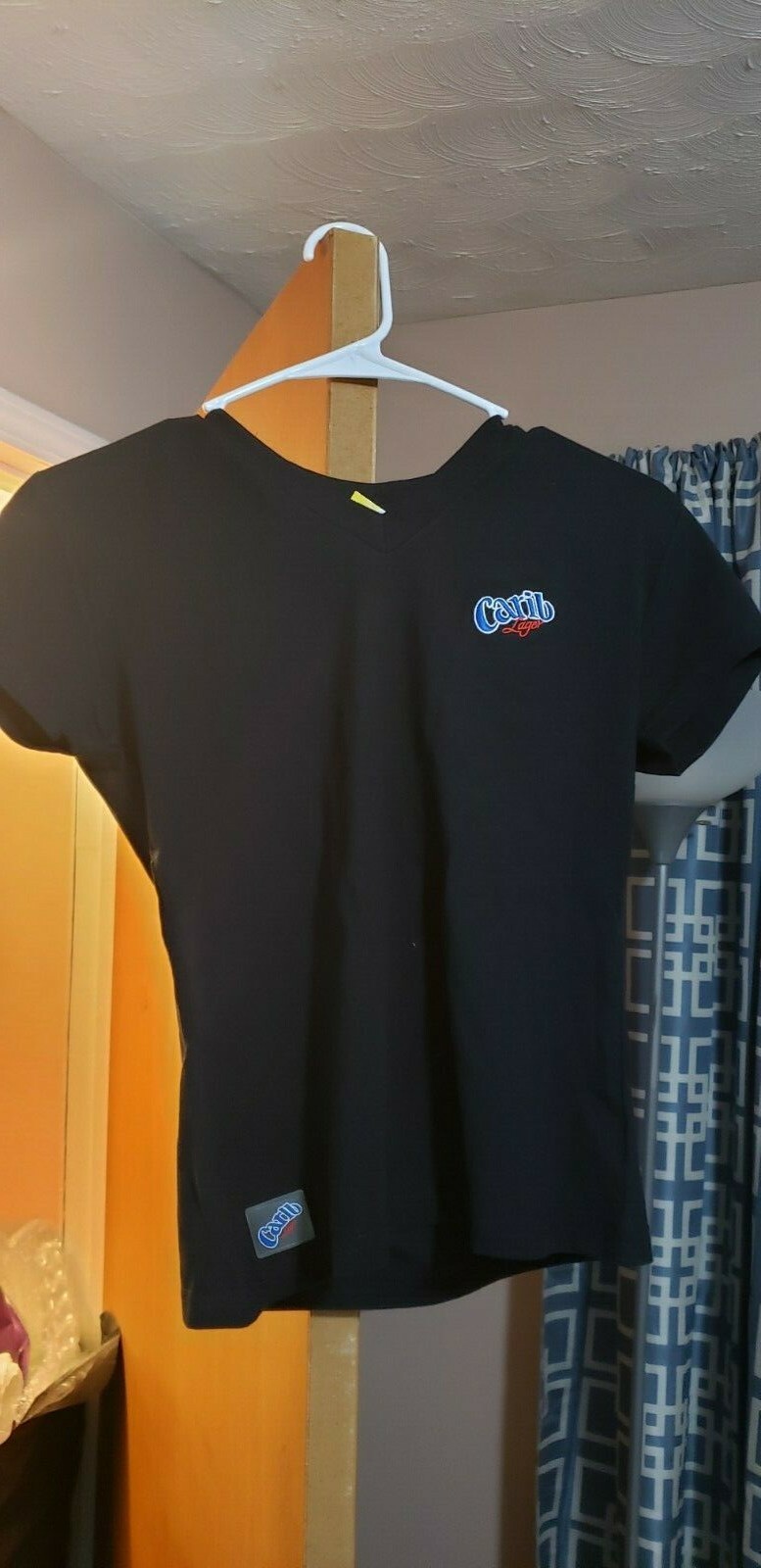 Picture 1 of 4
