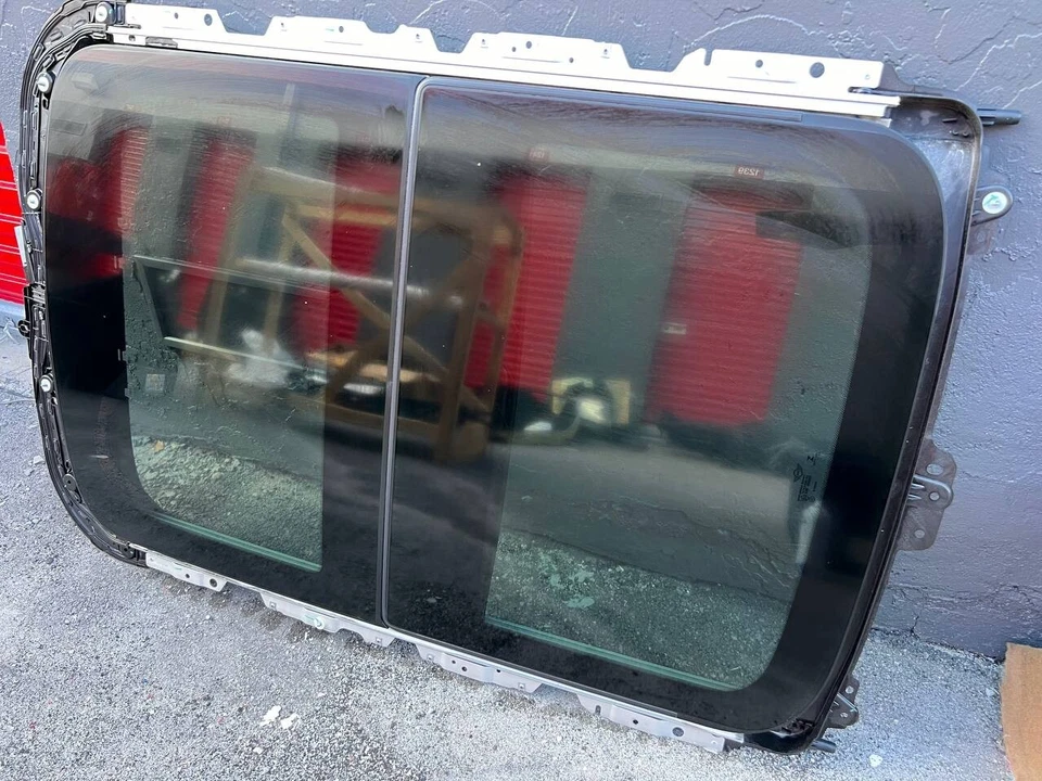 Conjunto de techo panorámico con vidrio Mini Cooper S F55 OEM Foto 2 de 4