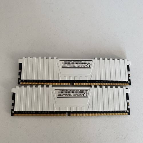 Corsair 32GB -2x16GB DDR4 Vengeance Desktop PC Gaming Ram Memory 2666MHz - White - Afbeelding 2 van 2