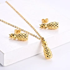 3pcs Stainless Steel Gold Pineapple Pendant Necklace And Earrings Jewellery Set