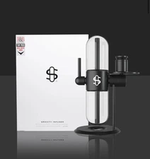 Stündenglass Gravity Bong - 360 Degrees Rotating Glass - Black