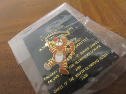 Pin SEOUL 1988 Olympia Tischtennis Table Tennis Hodori mascot Olympics  - Bild 1 von 3