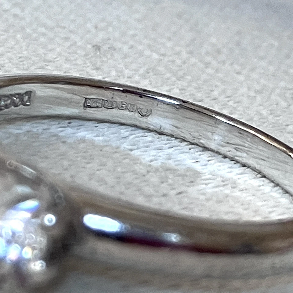 925 Sterling Silver QVC Diamonique Solitaire Engagement Ring Hallmarked Size P - Image 2 of 4