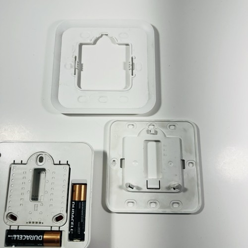 Honeywell T6 Pro Smart Thermostat TH6210U2001 - Picture 4 of 4