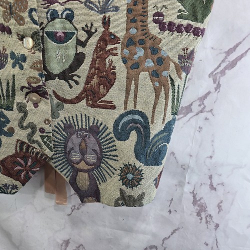Vintage Tapestry Vest Womens Large Animal Squirrel Frog Woven Carpet Safari - Picture 3 of 10
