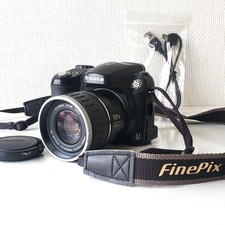 EXC Fujifilm FinePix S5200 10x Zoom AA Battery Driven Fully Tested JAPAN