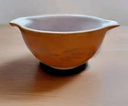 Vintage Pyrex Autumn Harvest Wheat 750ml 441 USA Cinderella Mixing Bowl