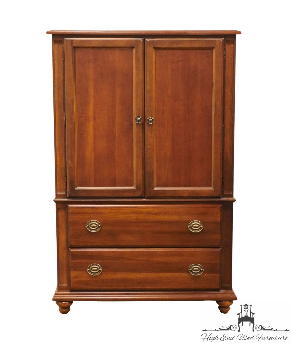 BROYHILL FURNITURE Solid Cherry Contemporary Traditional 40" Door Chest 758-4...