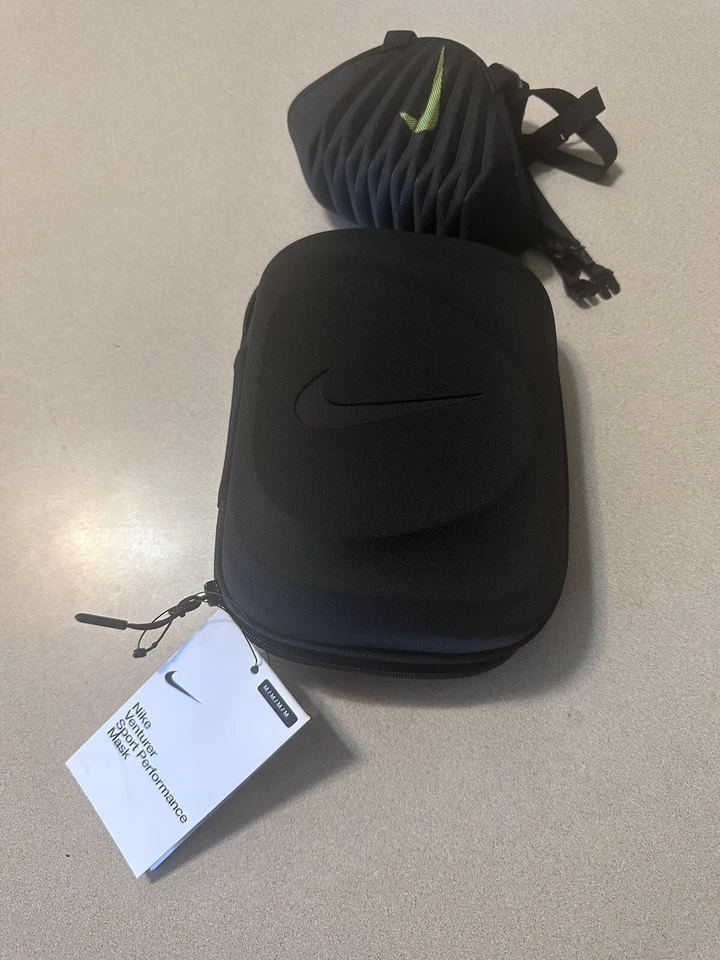 Correas cómodas negras Nike Venturer Sports Performance DO8356-010 Foto 2 de 3