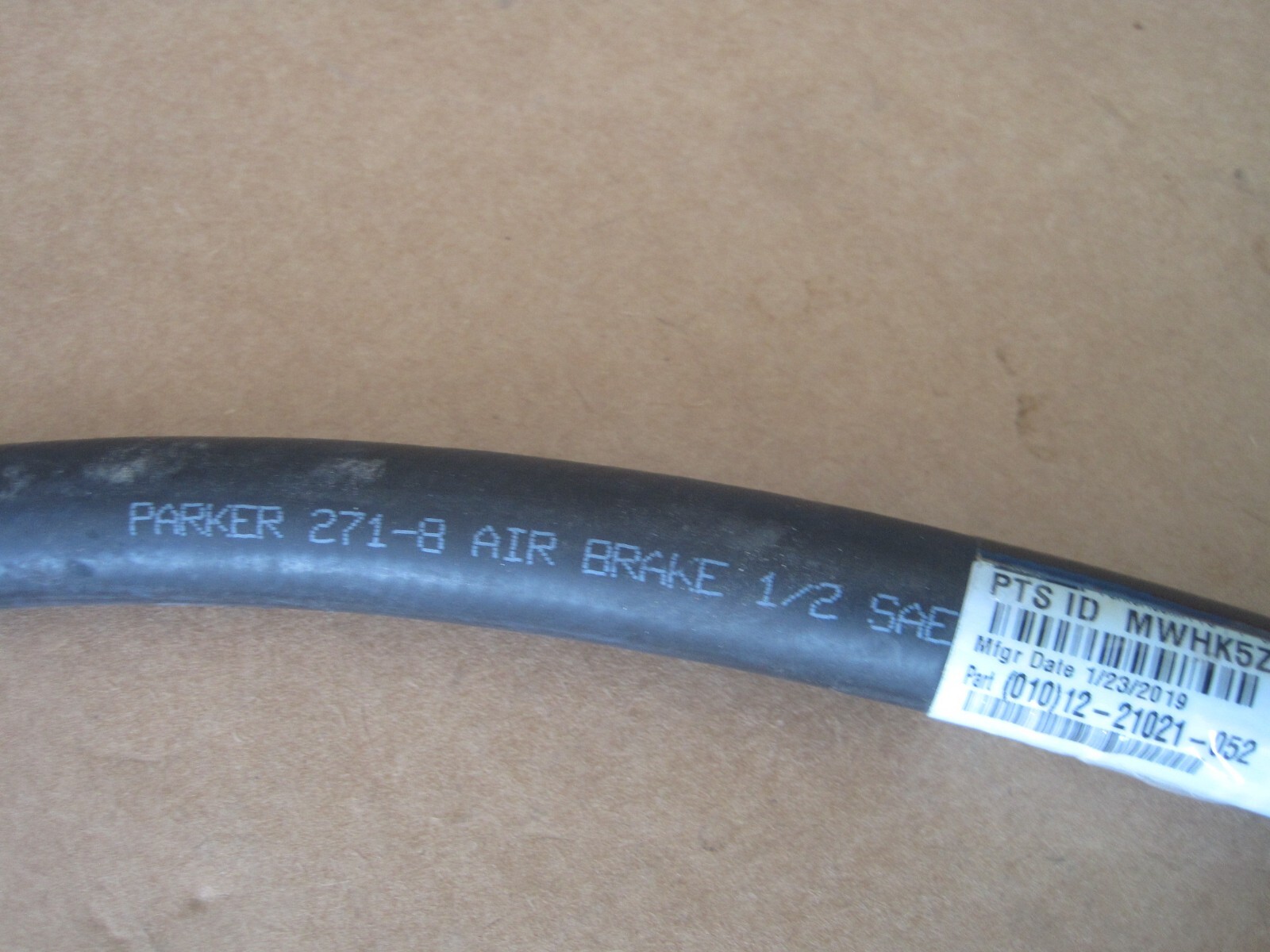 Parker 2718 Air Brake Line, Swivel End, 1/2 SAE J1402 Part (010)12