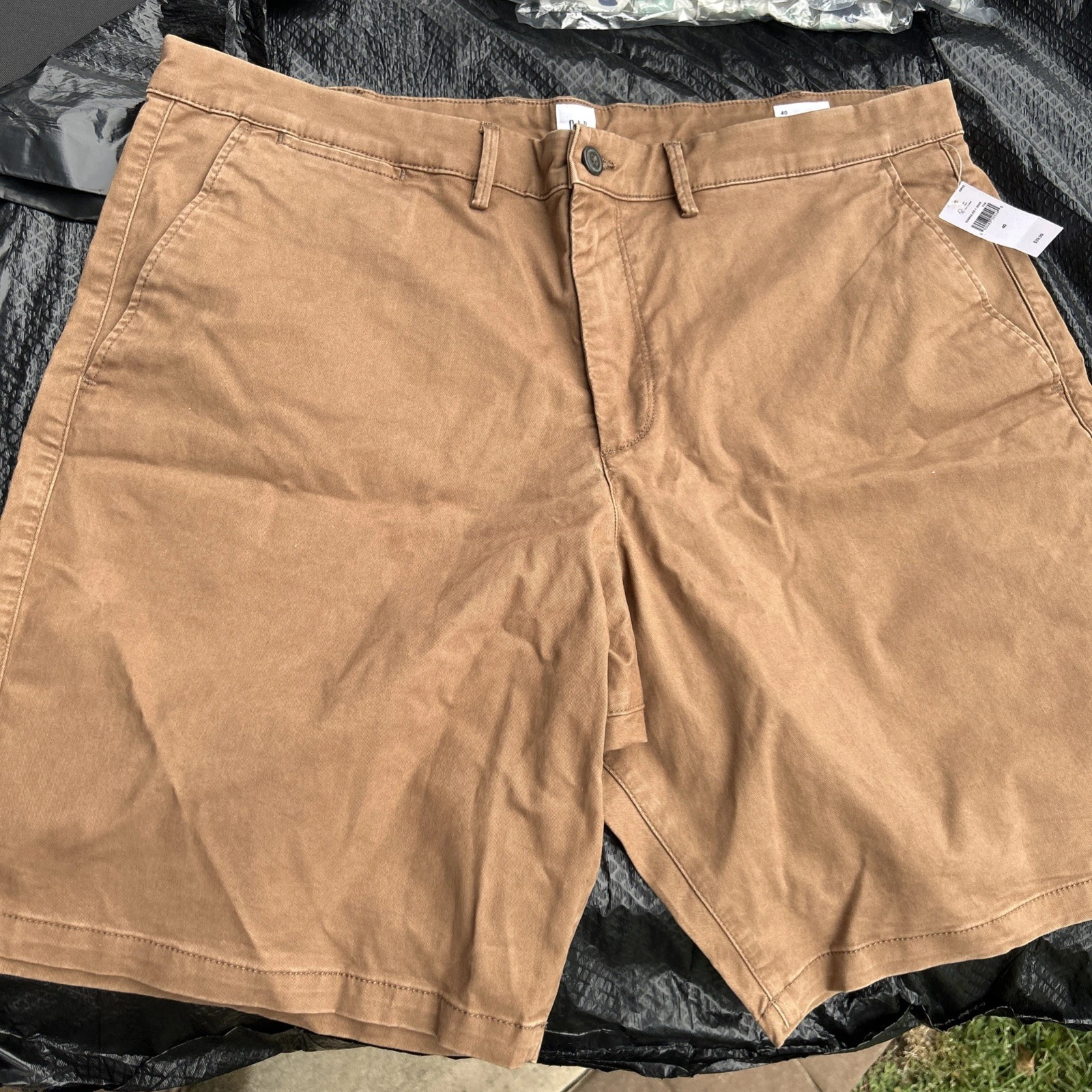 Gap Men's Flat Front Shorts, Brown, 40