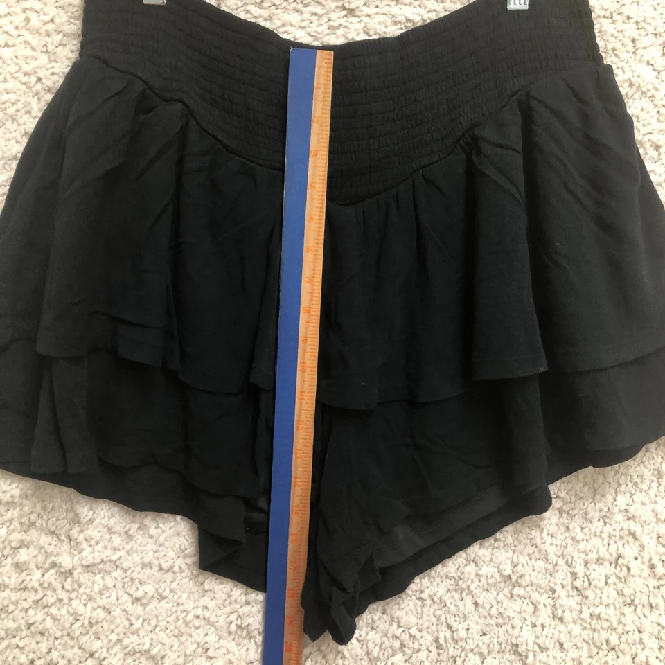 Pantalones Cortos Torrid 2X Para Mujer Plus Negro Pull On Lavable Gasa Calada Volantes Tiro Alto Foto 3 de 4