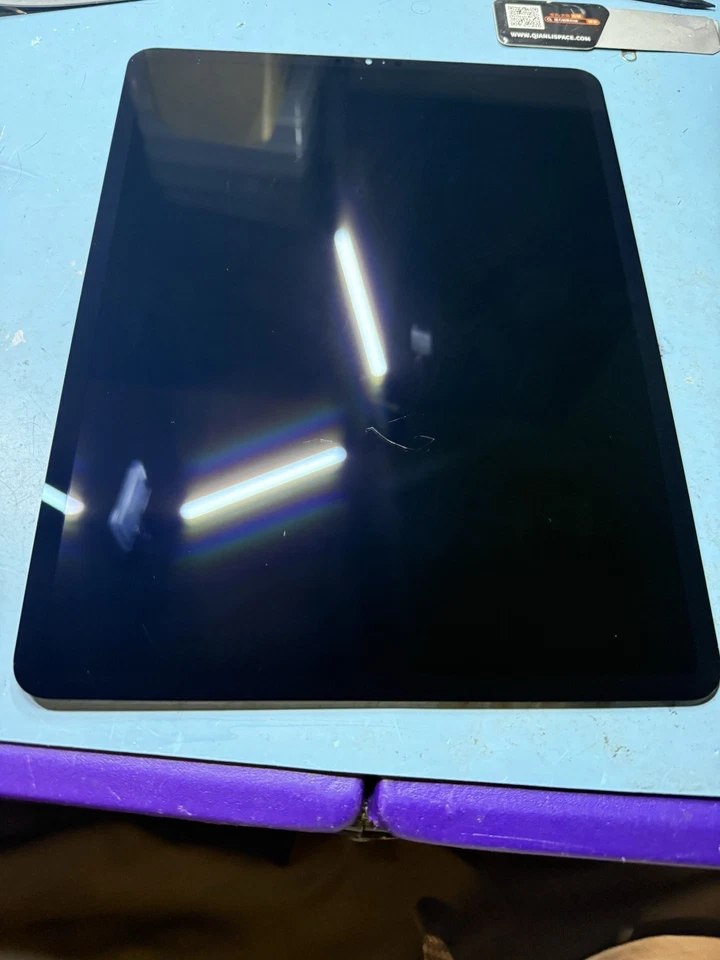 OEM iPad Pro 12.9 3rd Gen + 4th Gen Display LCD Screen-GRADE B++ - Image 2 of 4