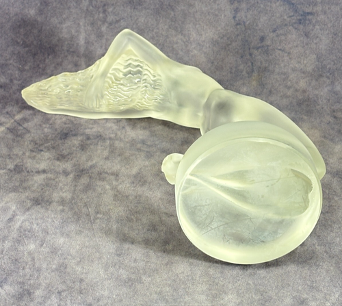 LALIQUE, France Crystal CHRYSIS Nude Mascot Figurine Paperweight - Picture 5 of 13