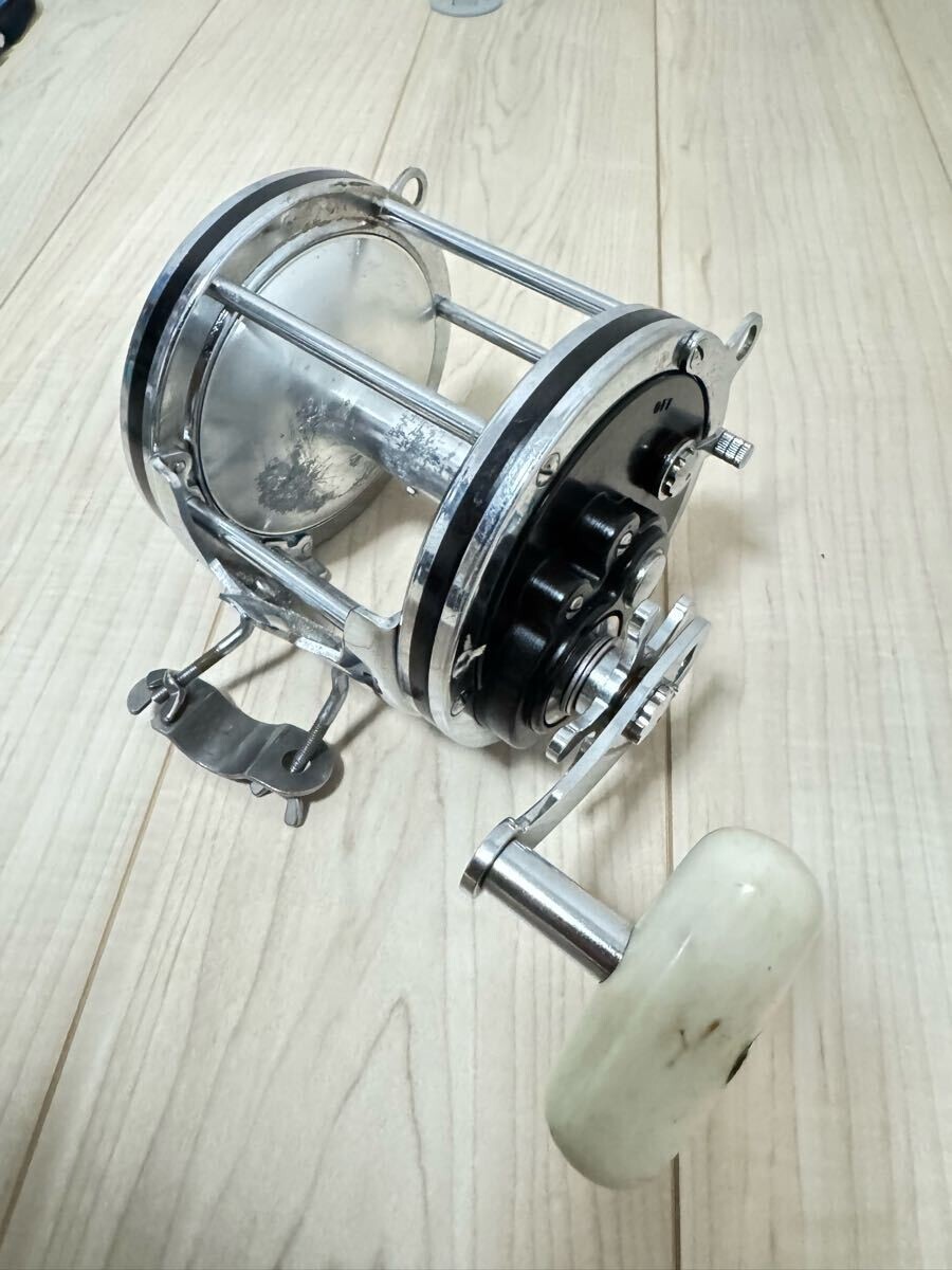 Daiwa Sea Line 900H 1個 PENN SENATOR 2個石鯛 Daiwa Sea Line