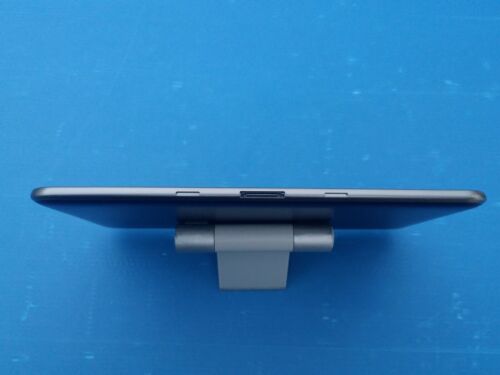 SAMSUNG GALAXY TAB 8.9 GT-P7300 16GB 3G+WIFI - Picture 3 of 9