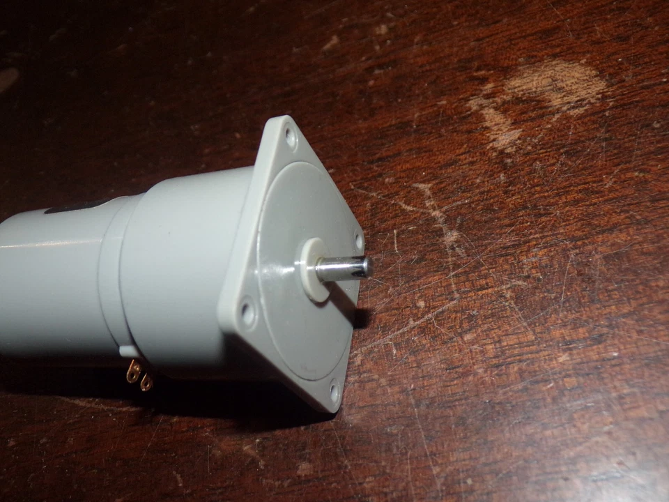 PREMOTEC 990412052605 Moteur DC 12V 70rpm DCM31 PHILIPS - Photo 3/4