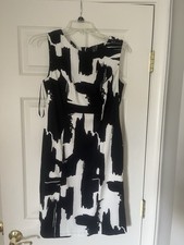 Ann Taylor Women's 0 Black White Abstract Sheath Boat Neck Knee Dress Polyester