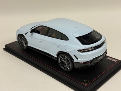1/18 MR Collection Lamborghini Urus 