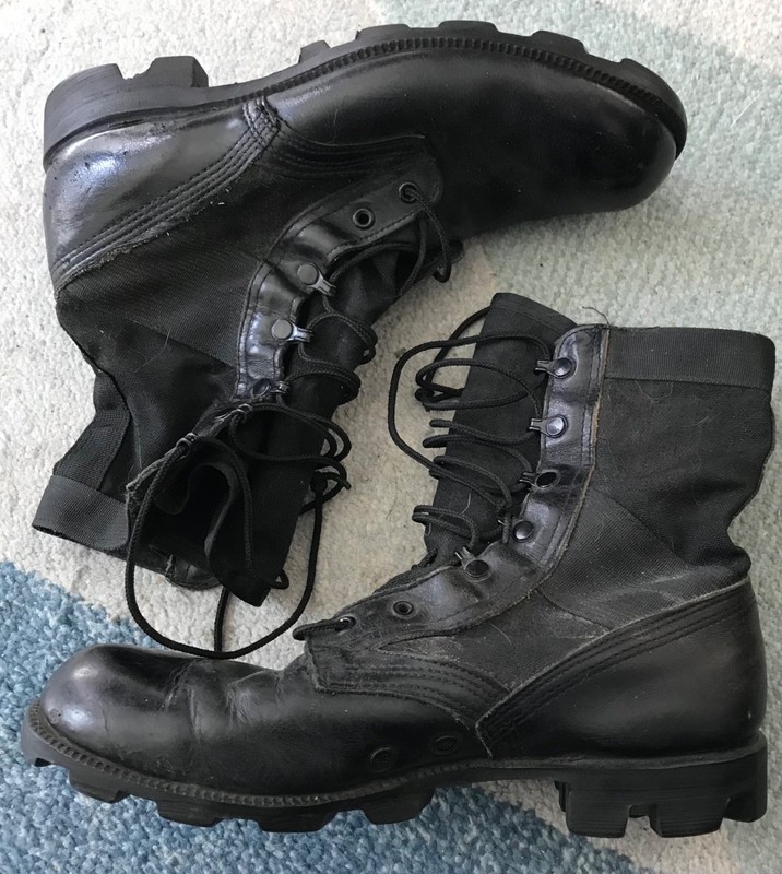 Vintage Military Jungle Boots sz 9R BLK