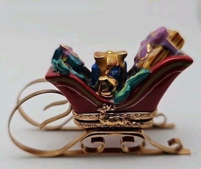 Limoges Peint Main Santa Sleigh Full Of Presents Trinket Box Metal Porcelain 