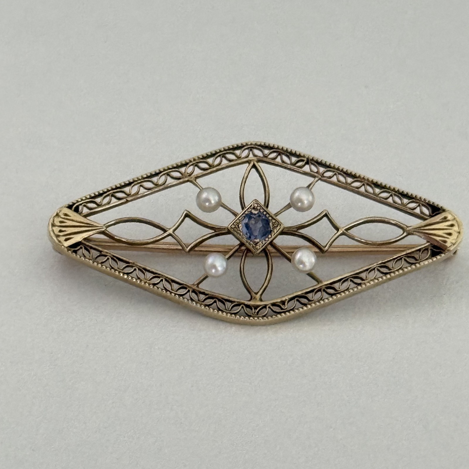 Antique Art Nouveau 14K Yellow Gold Sapphire Pearl Filigree Bar Brooch Pin