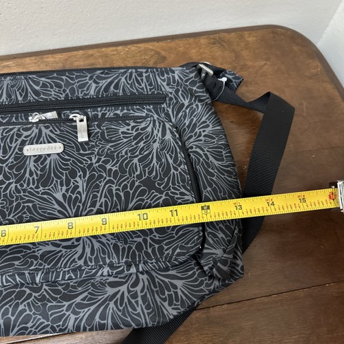 Baggallini Large Day-to-Day RFID Crossbody NEW - Picture 13 of 14