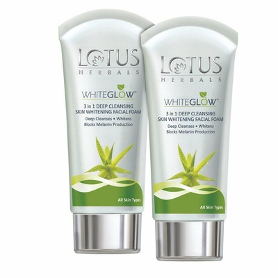 lotus white glow 3 in 1 deep cleansing facial foam