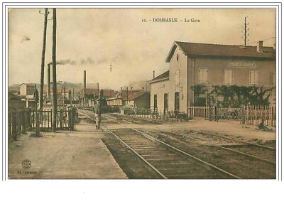 54.DOMBASLE.LA Gare.train