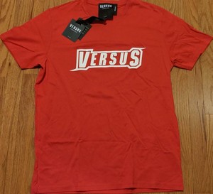 225 Para Hombres Autenticos Versus Versace Logotipo Grafico