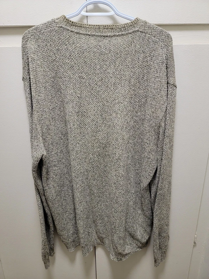 Ermenegildo Zegna Wool V neck sweater Men’s size XL  - Image 3 of 3