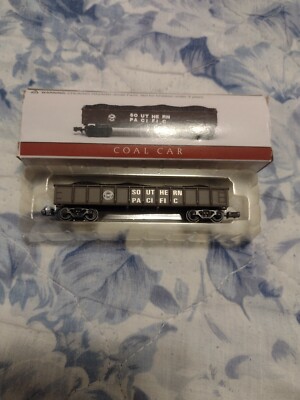 READERS DIGEST DIECAST SOUTHERN PACIFIC COAL CAR TOY TRAIN 1/64 SCALE