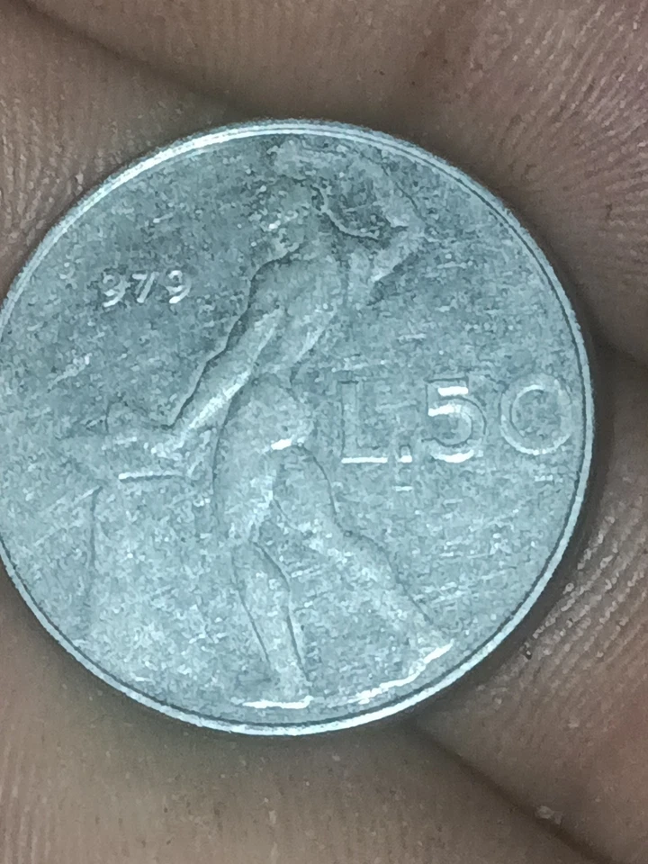 1979 L 50 Lire Coin Date Error Missing 1 Silver - Image 2 of 2