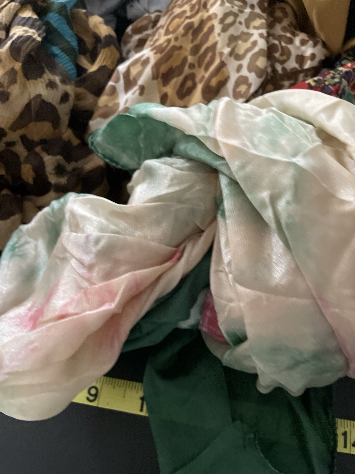 Scarves VTG bundle - image 4