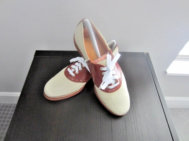 Vintage 50's/60's Women's Tan & Brown Saddle Shoes Goodyear welt size 8 - Image 2 of 4