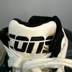 Foto 16 di 24