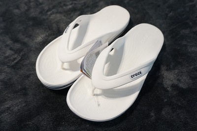 crocs bayaband flip