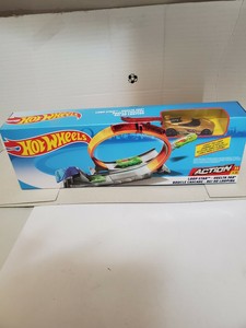 hot wheels loop star playset