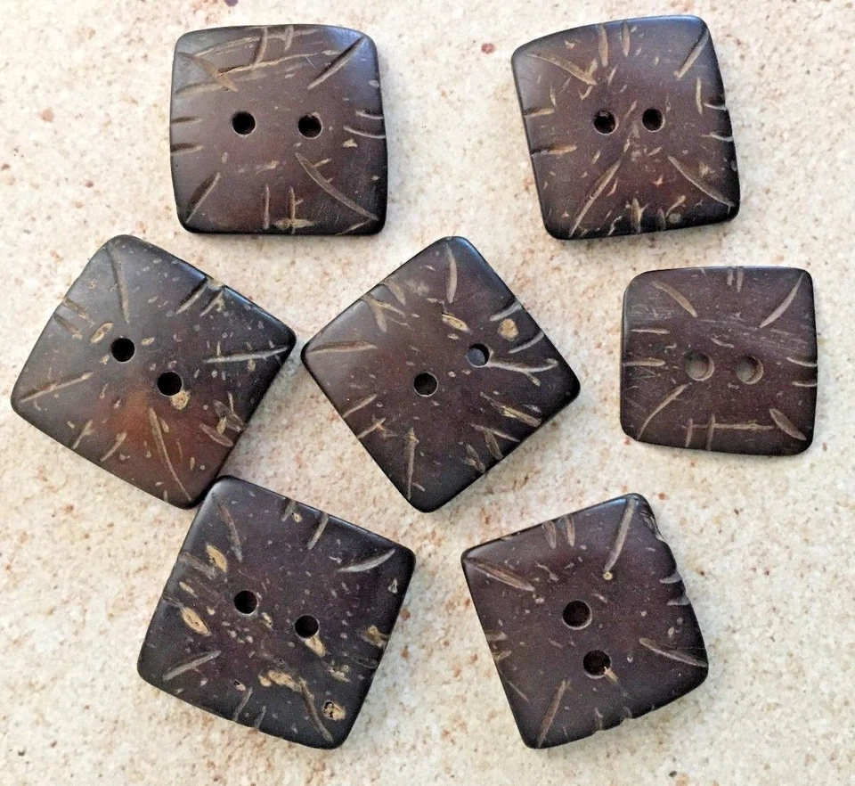 100 pc Mixed Lot Assorted Coconut Shell Buttons Links Connectors Crafts Jewelry - Image 3 of 4