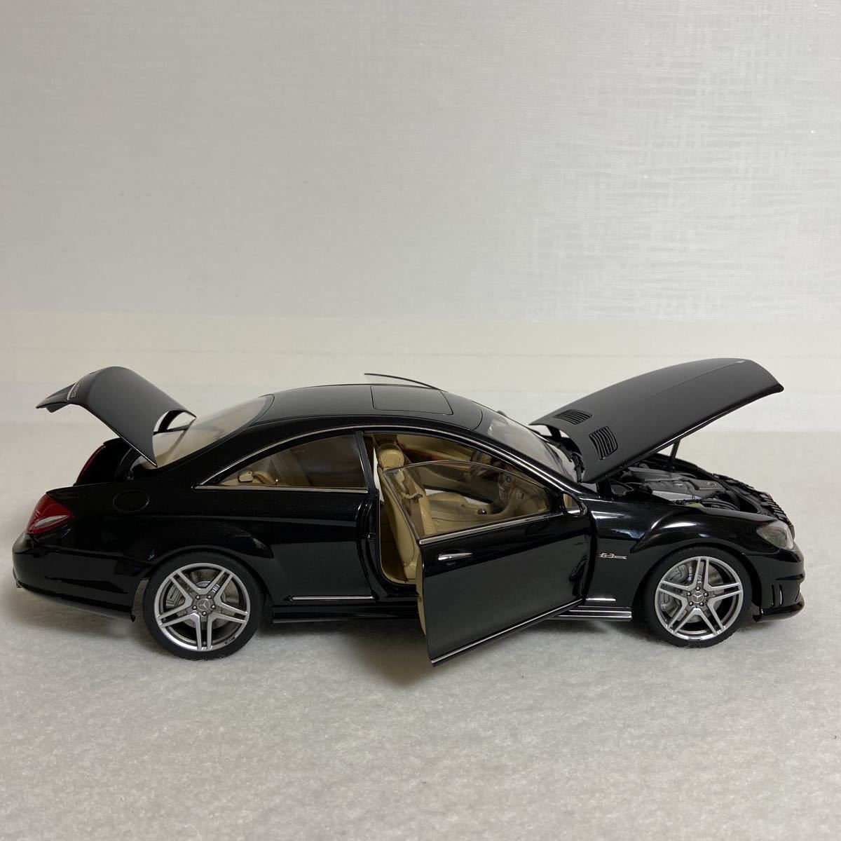 AUTOart: 1/18 Mercedes-Benz CL63 AMG /MERCEDES-BENZ CL 63 AUTOart: 1/18 Mercedes-Benz CL63 AMG /MERCEDES-BENZ CL 63