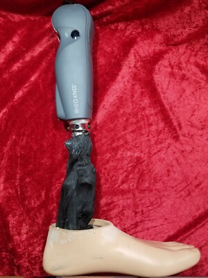 Ösur RHEO KNEE 2020, VARI-Flex Split toe Gr.28/Stärke 4/Flex Foot & Ladegerät