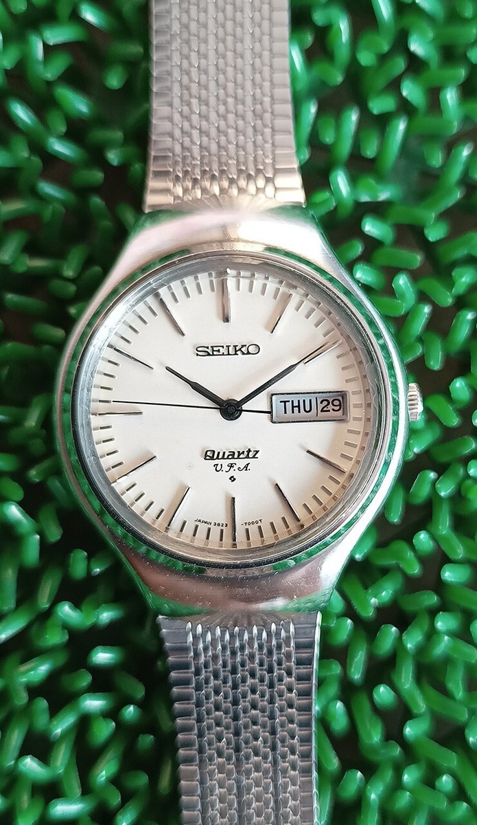 VERY RARE VINTAGE SEIKO V.F.A. QUARTZ MODEL 3823-7001 JAPAN VERY RARE VINTAGE SEIKO V.F.A. QUARTZ MODEL 3823-7001 JAPAN