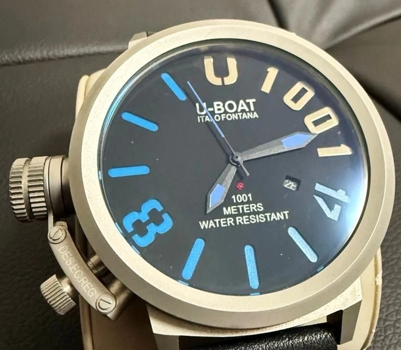 Preços baixos em Relógios de pulso de pulseira de titânio U-Boat