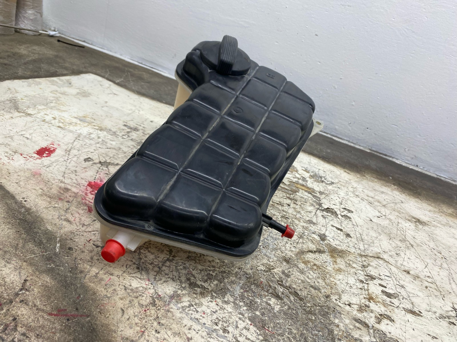 2010-2020 BENTLEY MULSANNE OEM ENGINE COOLANT RECOVERY TANK BOTTLE 3Y0201892