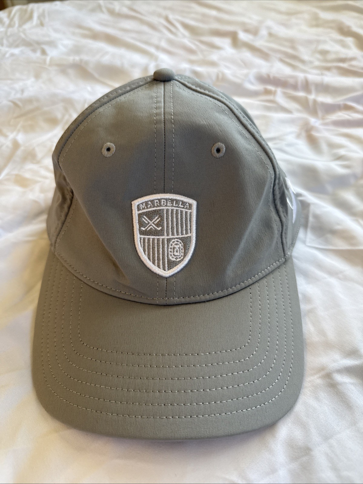 Gorra de golf Marbella ¡Nueva! Gorra de golf deportiva gris